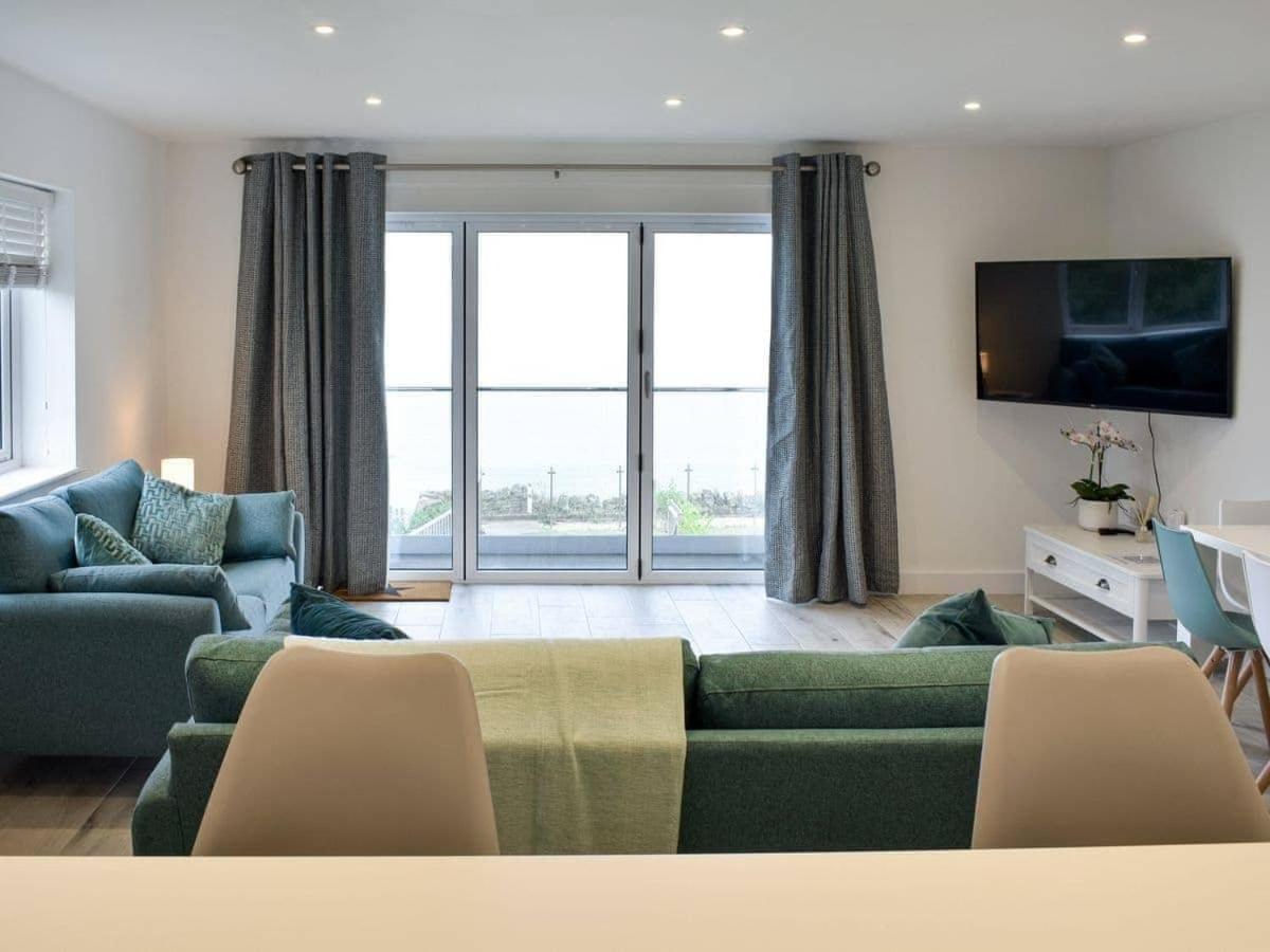 Royal Cliff Luxury Apartments - The Bay 샌다운 외부 사진